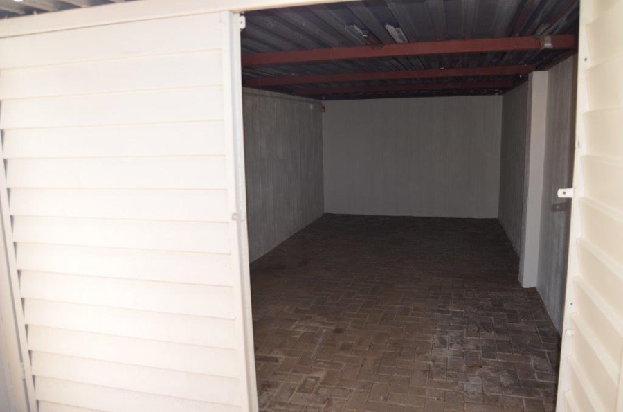 4 Bedroom Property for Sale in Fichardt Park Free State
